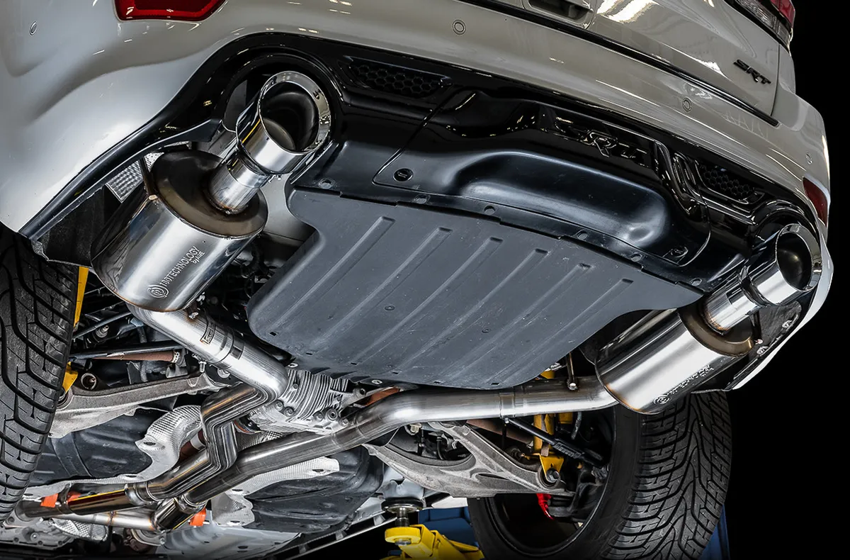 AWE Touring Edition Exhaust for Jeep Grand Cherokee SRT - Chrome Silver Tips product image