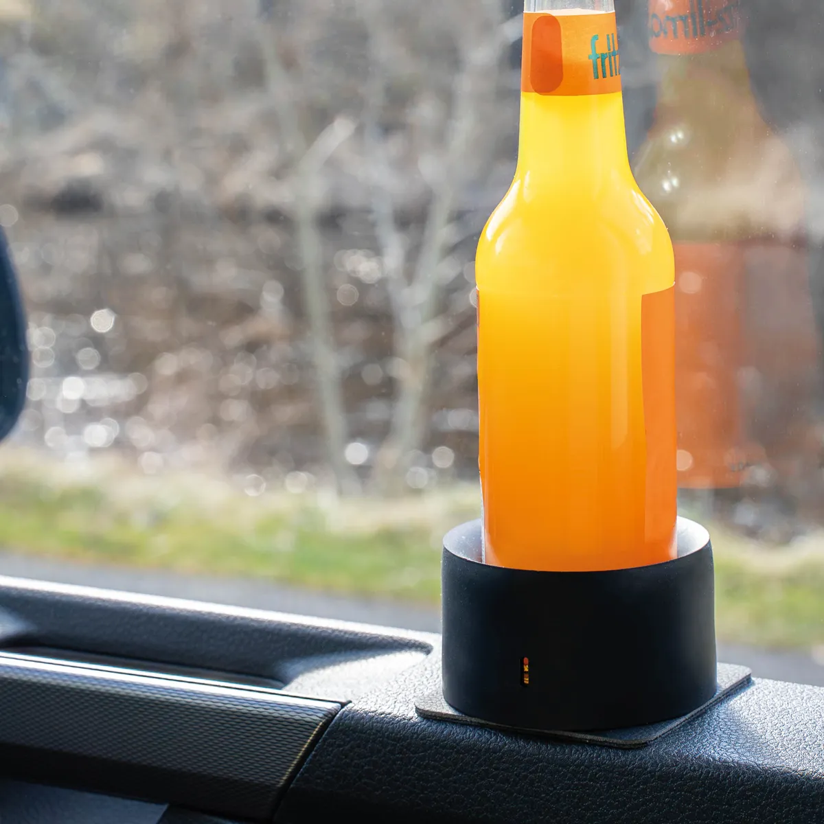 Magnetic holder UNIVERSAL for cans and bottles including pad product image