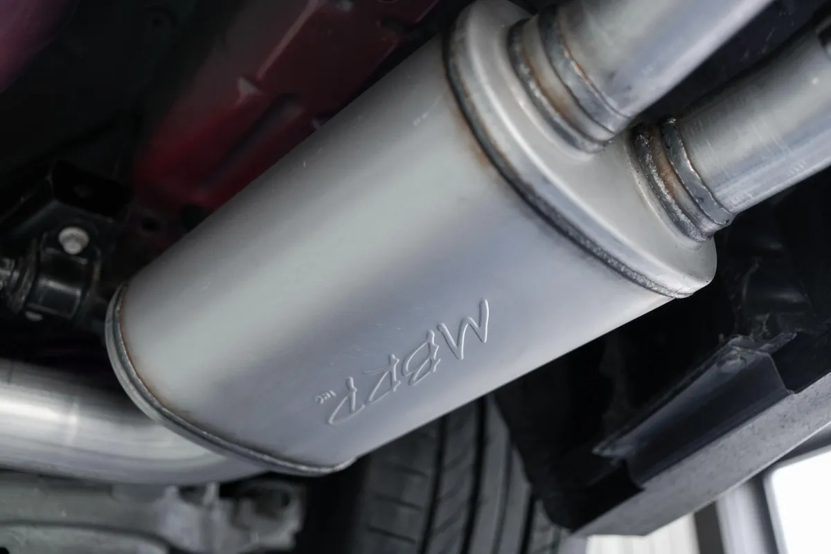 Armor Pro Cat Back Exhaust System; 3 in.; Incl. H-Pipe/Ext. Pipes/Mufflers/Hrdw/Quad 4in. OD Dual Wall Tips; Dual Rear Exit; Non Active Exhaust; Street Version; 304 SS; product image