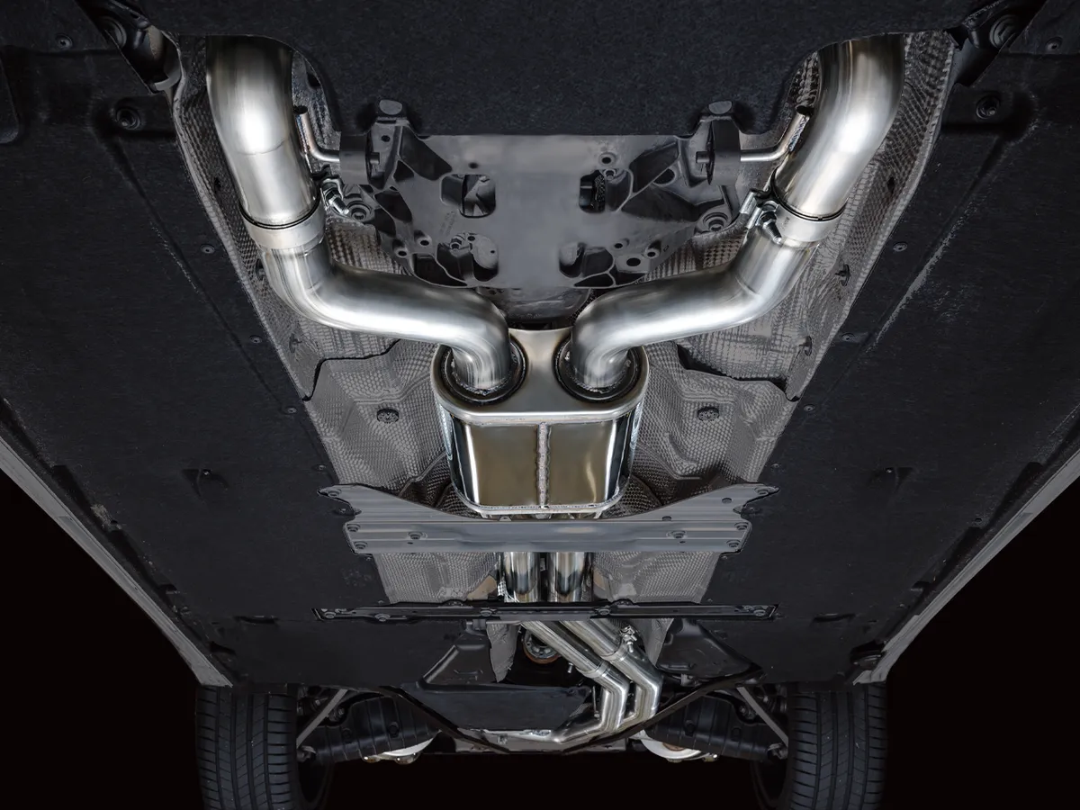 AWE Track Edition Exhaust for Audi C8 S6/S7 - Diamond Black Tips product image