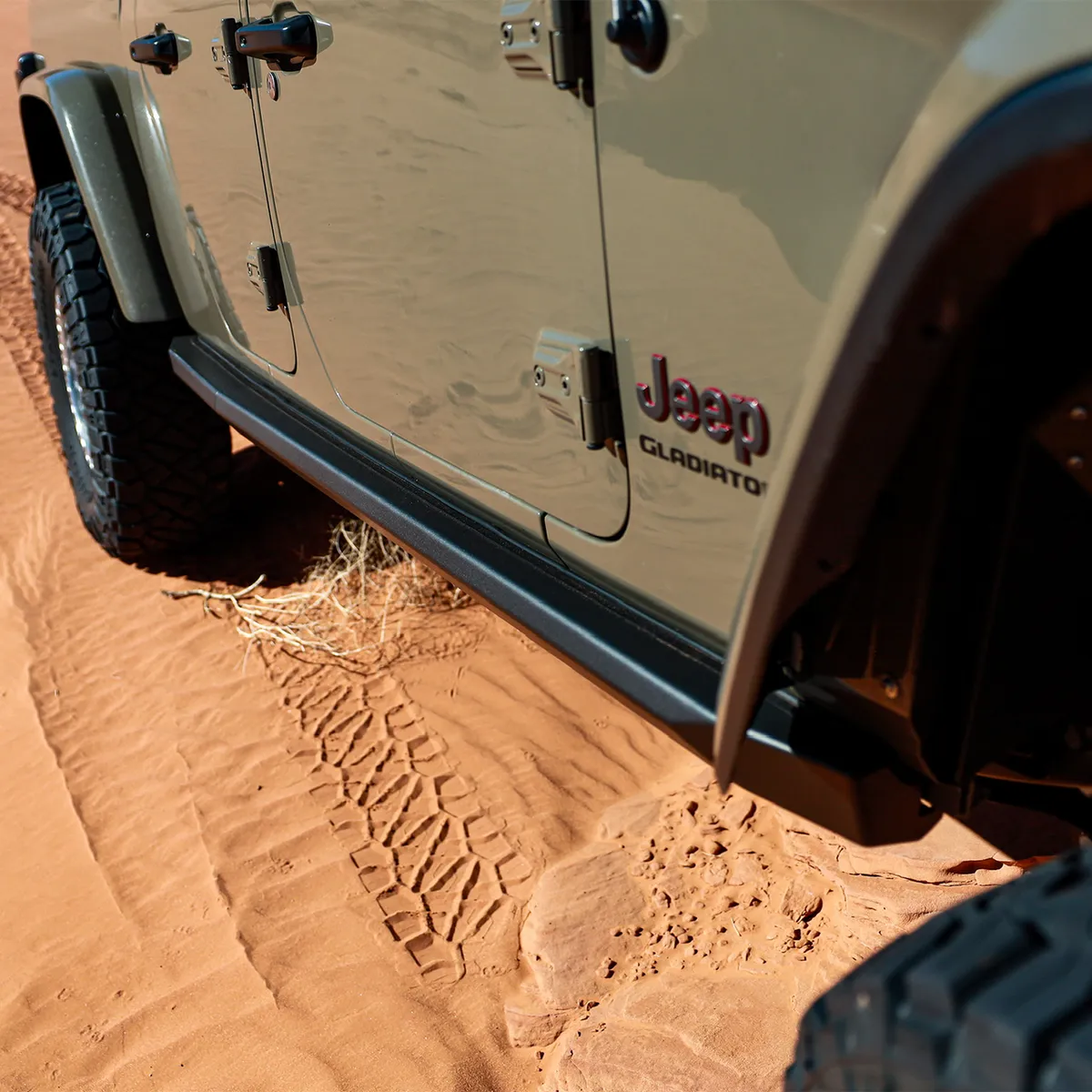 20c Gladiator Bolt On Slider Kit Raw product image