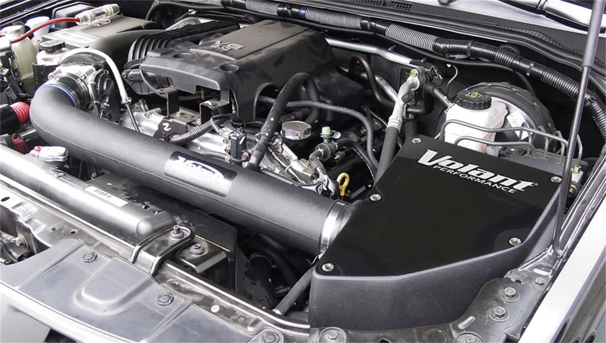 Cold Air Intake Kit; Incl. Closed Filter Box/Air Duct/Pro5 Filter/Connectors/Clamps; product image