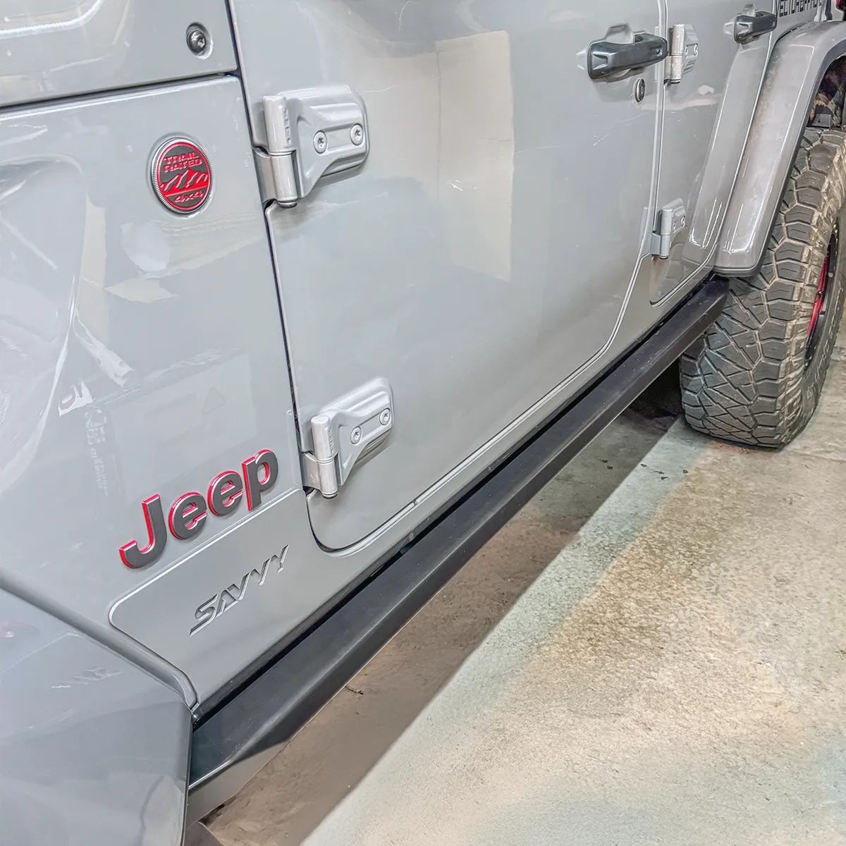 18c Wrangler Rocker Trim Kit Raw product image