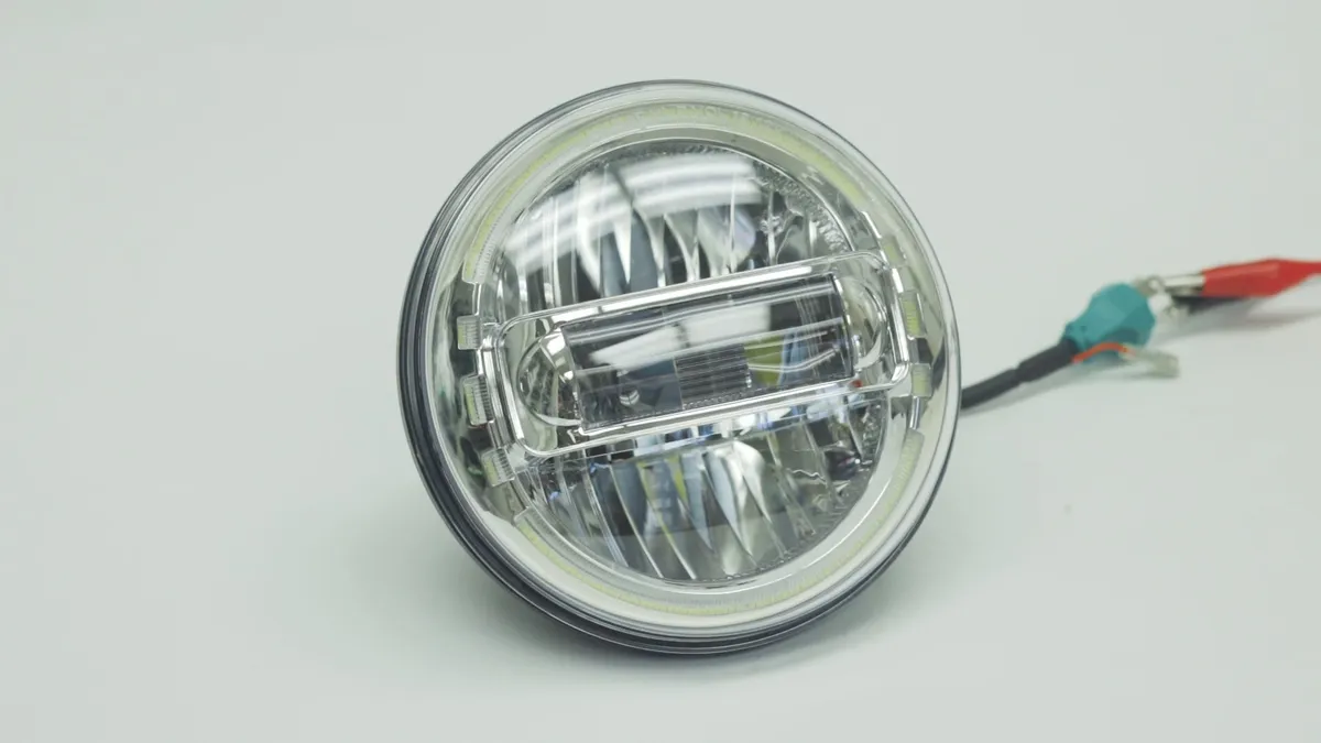 7" LED Halo Headlights For 07-18 Jeep Wrangler | Envision Series product image