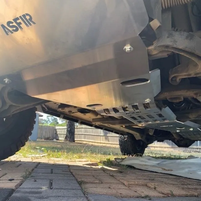 Jeep Commander Full Skid Plate Kit (3 Pcs) product image