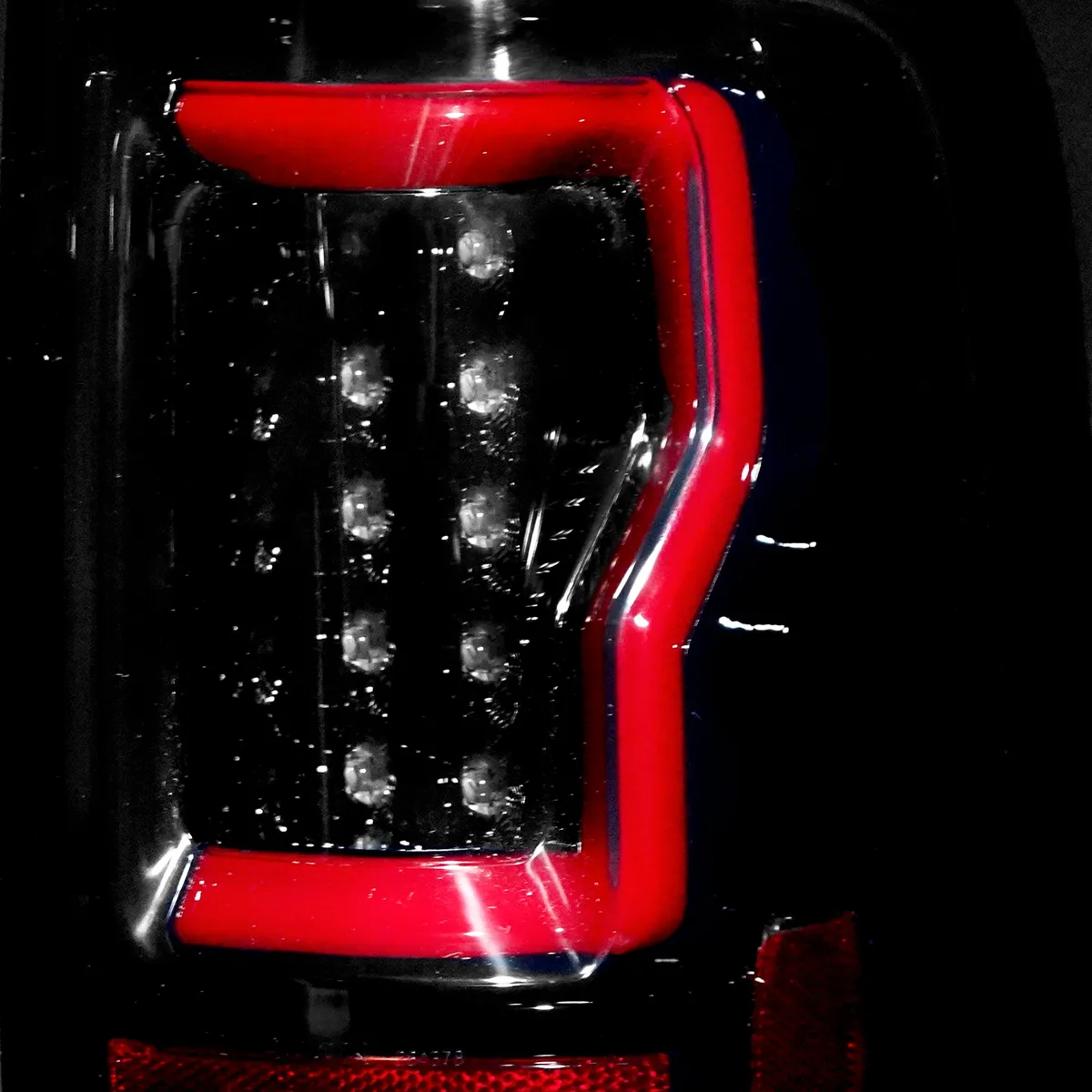 Ford F150 04-08 Straight Aka Inchstyleinch Side Oled Tail Lights - Smoked Lens product image