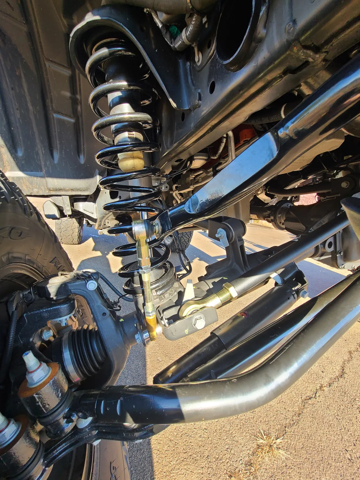 Jl/Jt - Front - 4.5-6" Performance Elite Series 2.5 Reservoir Shock (Pair) - Adjustable product image