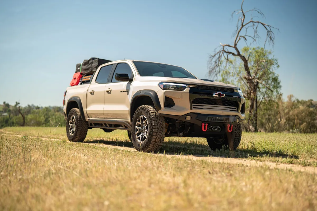 DV8 2023-2025 Chevy Colorado ZR2 Spec Series Front Bumper FBCS3-02 product image