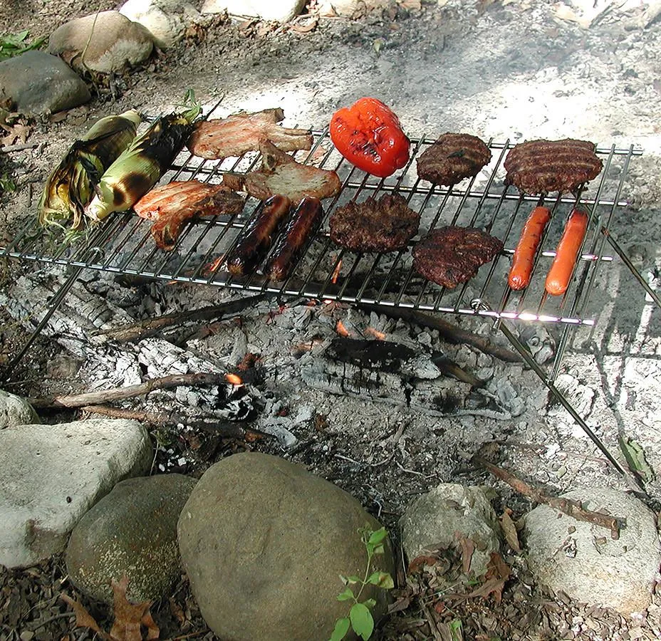 Rome Industries Pioneer Camping Grill With Folding Legs, Rome Industries #124
