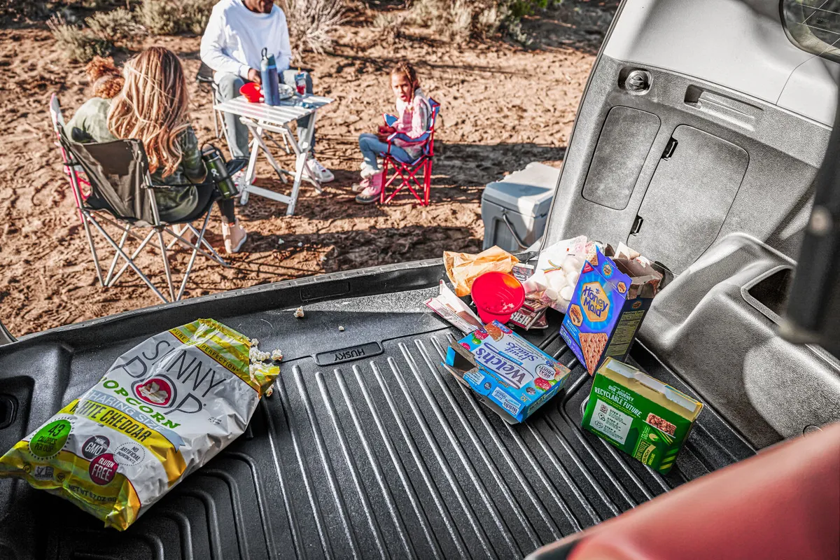 20c Wrangler Unlimited/Tesla y Cargo Floor Liner Black product image