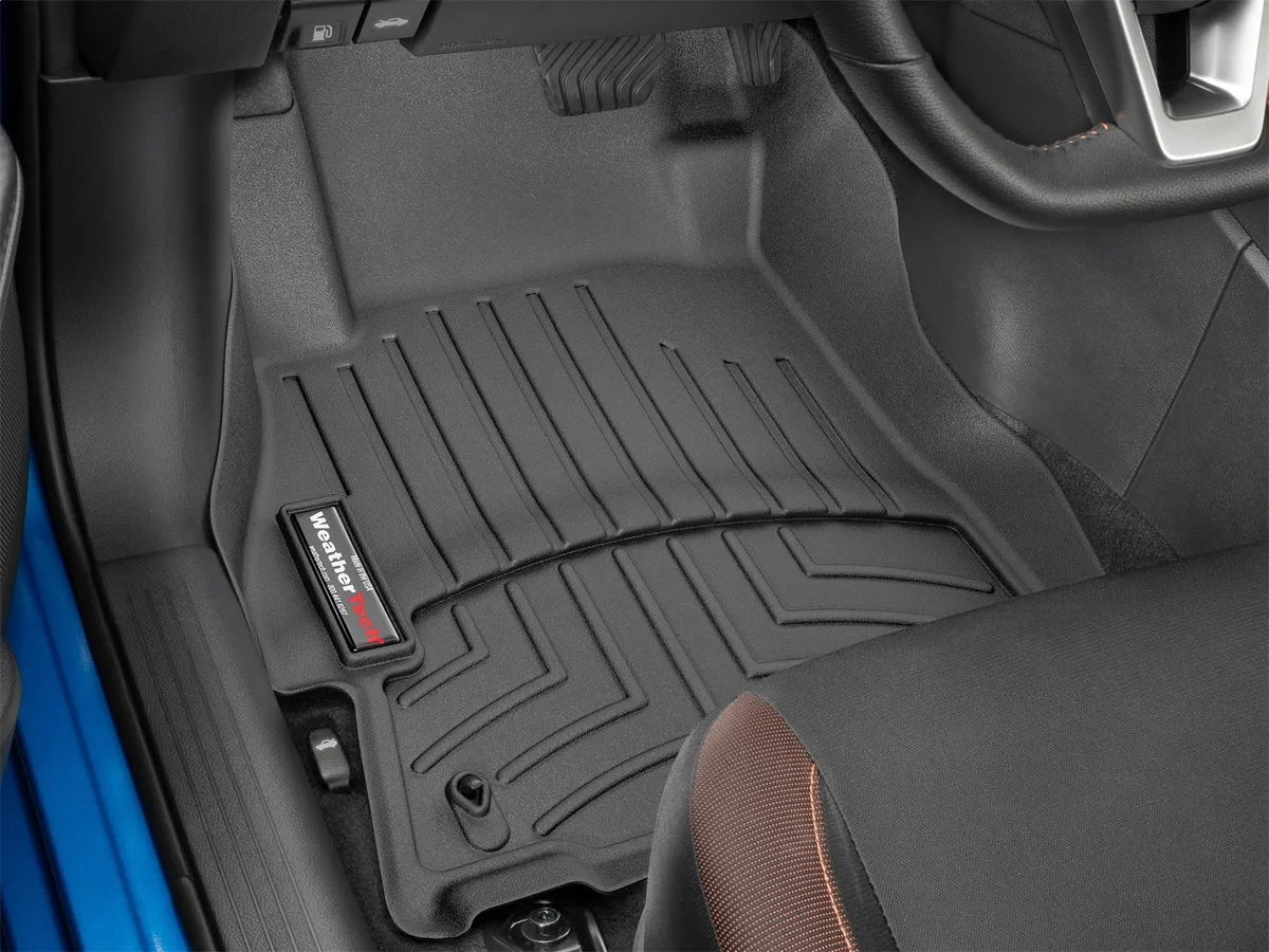 Black Front FloorLiner Nissan Versa 2020 + product image