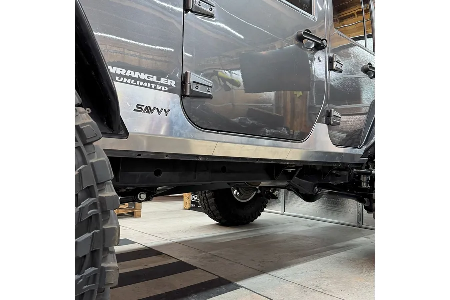 0718 Wrangler Rocker Trim Kit Raw product image