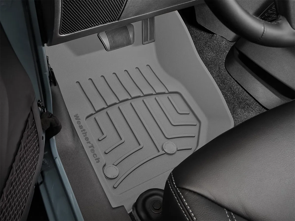 Grey Front 3D Floor Mats Jeep Wrangler 2014 - 2017 product image