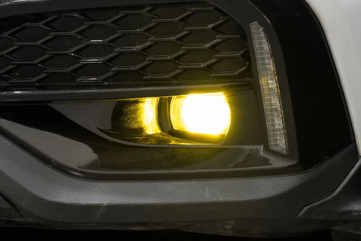 Elite Series Type Y Fog Lamps pair Yellow 3000K Yellow SAE Fog Diode Dynamics product image