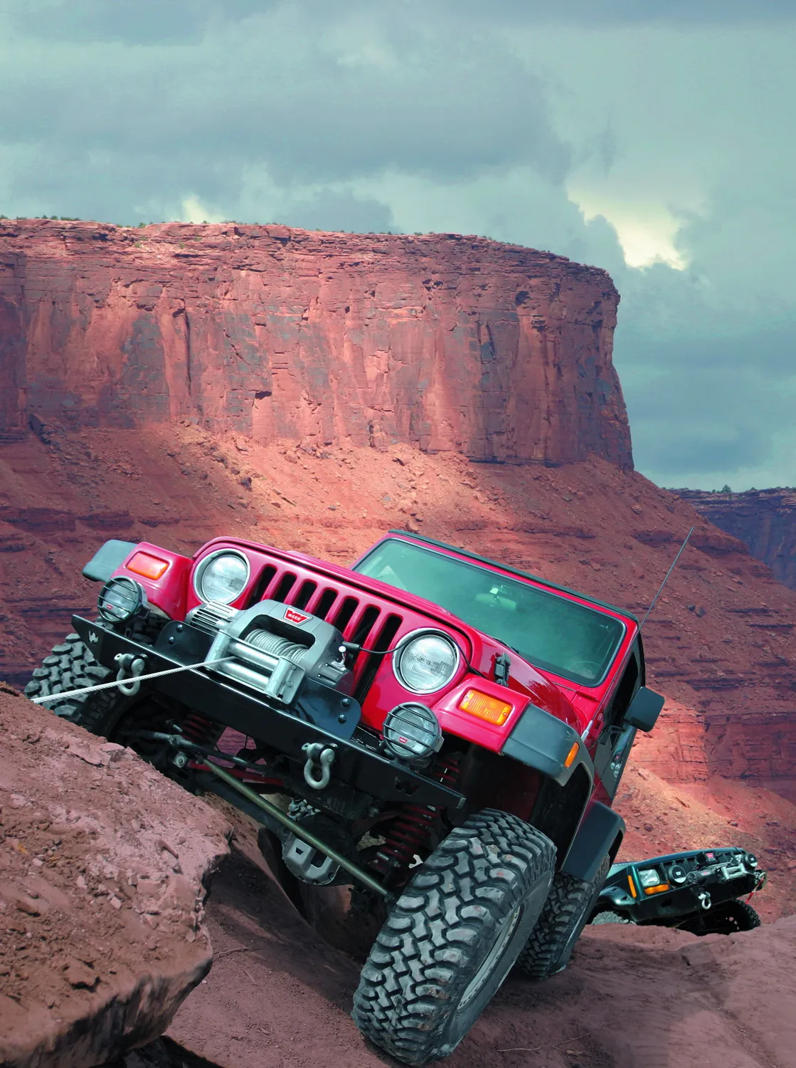 WARN - Vehicle Mounted; Vehicle Recovery Winch; 12 Volt Electric; 9000 Pound Line Pull Capacity; 100 Foot Wire Rope; Roller Fairlead; Wired Remote; Planetary product image