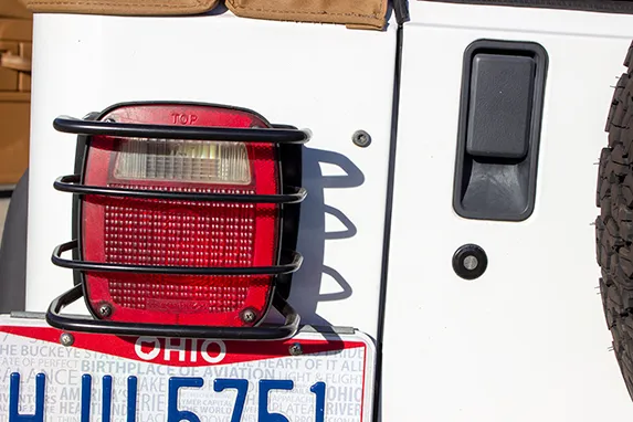 JEEP CJ/YJ/TJ Taillight Guard Pair 76-06 CJ and Wrangler YJ/TJ Powdercoat Black Kentrol product image