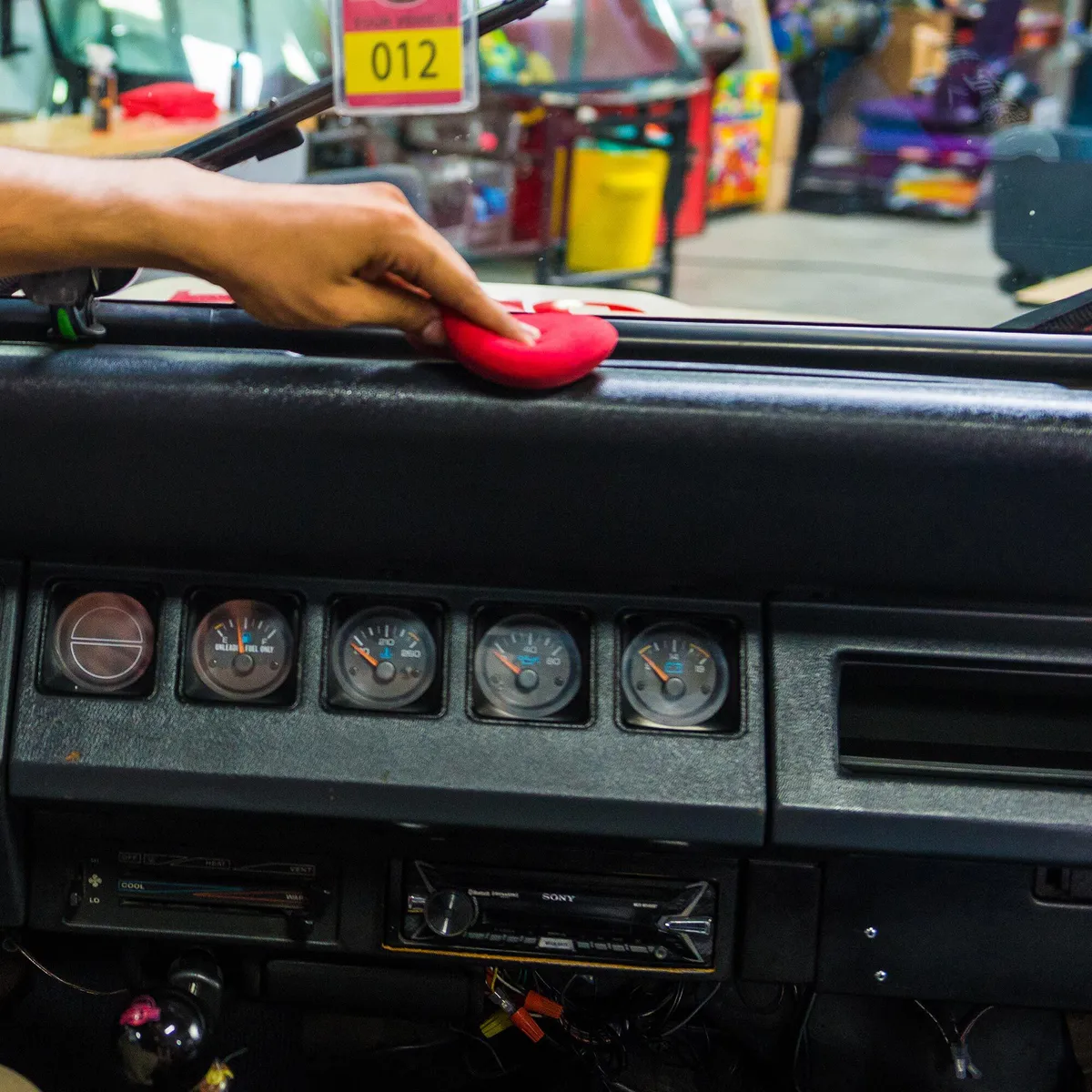 Extreme v r p Dressing Dry to Touch Vinyl/Rubbertire & Plastic Restorer+protectant (1 Gal) product image