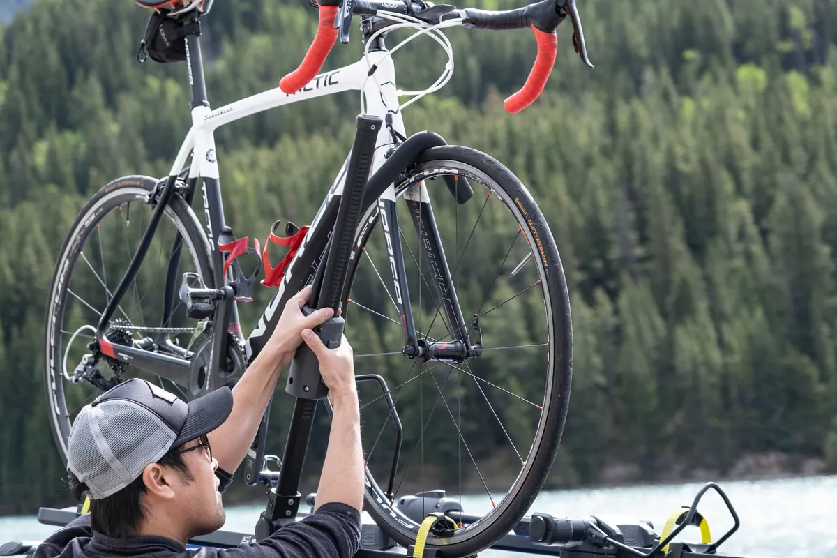 Race Ready Wheel Holder Roof Rack product image