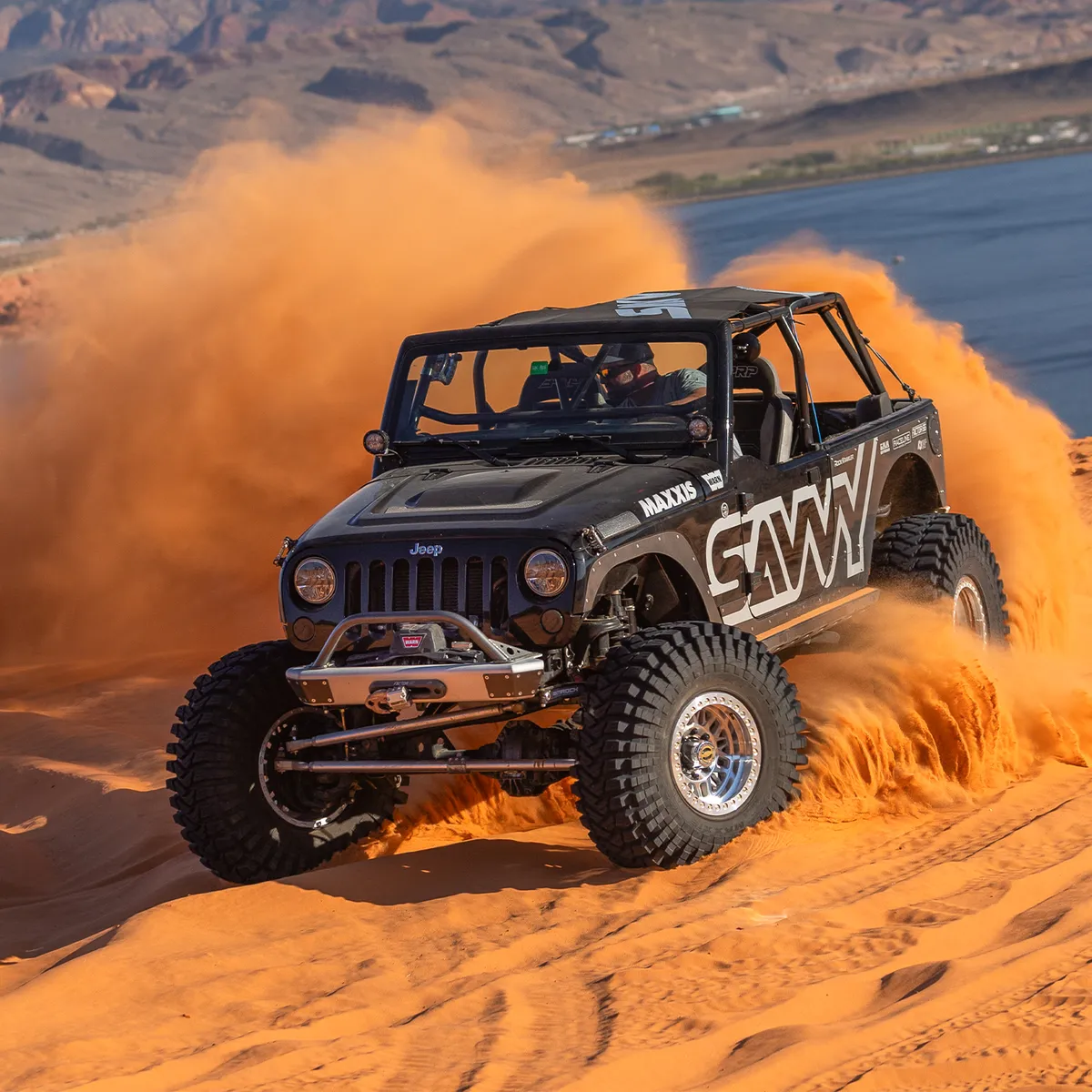 0718 Wrangler Legacy Front Bumper With Hoop Raw product image