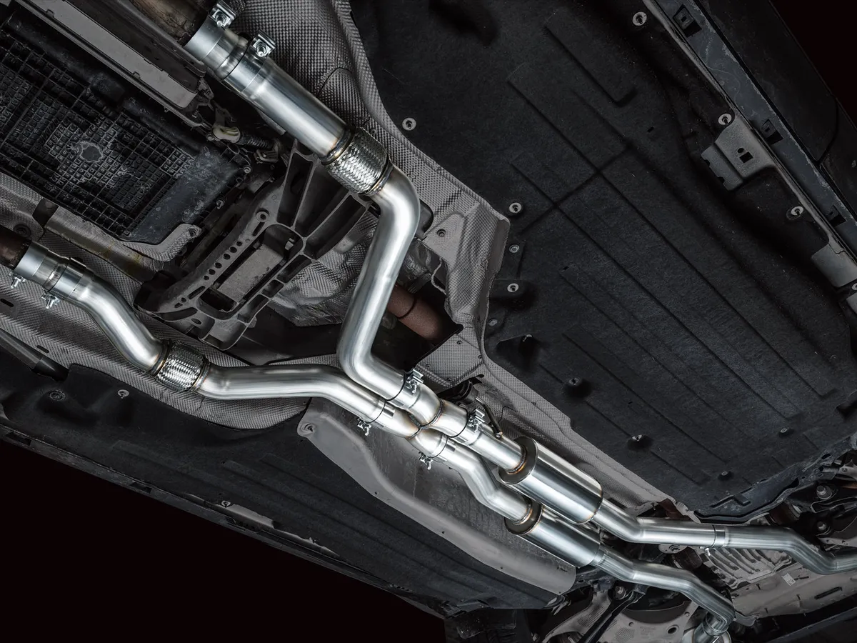 AWE Touring Edition Exhaust for Ford Explorer ST - Chrome Silver Tips product image
