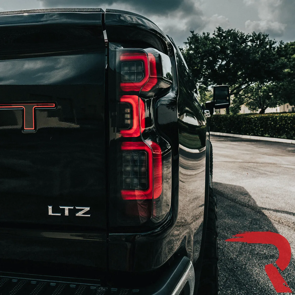 Chevy Silverado 2500/3500 20-23 Ultra Bright OLED Tail Lights (Replaces Factory/OEM Halogen Tail Lights Only) - Multiple Lens product image