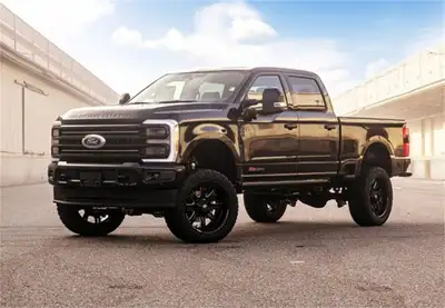 ReadyLift ReadyLift Suspension 6 Coil Spring Suspension System w/ Falcon MAX 3.3 Shocks/Radius Arms - 2023-2026 Ford Super Duty F250/F350 4WD 43-23660