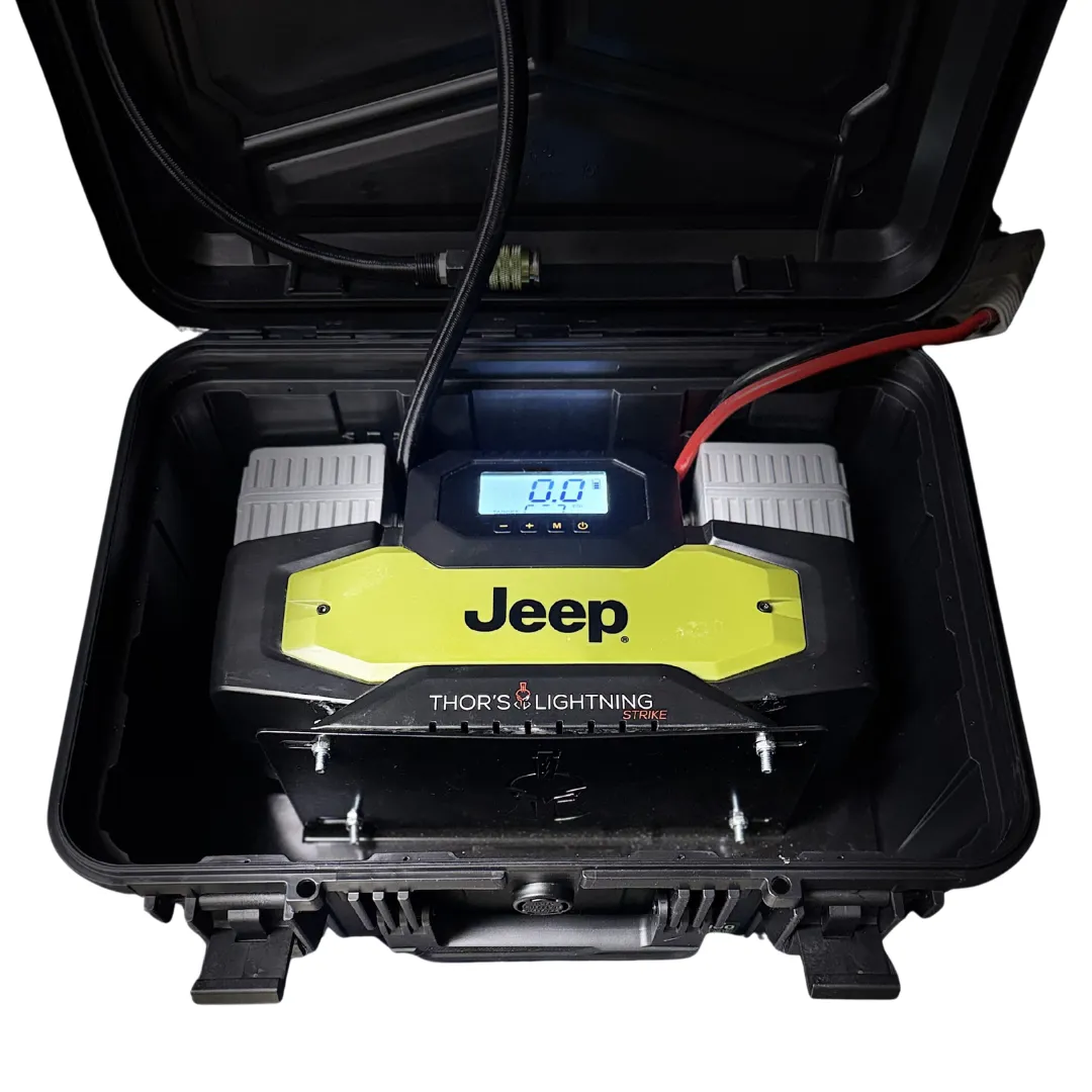 Jeep® AirVault2 – Portable Dual Compressor (10.6 CFM) product image
