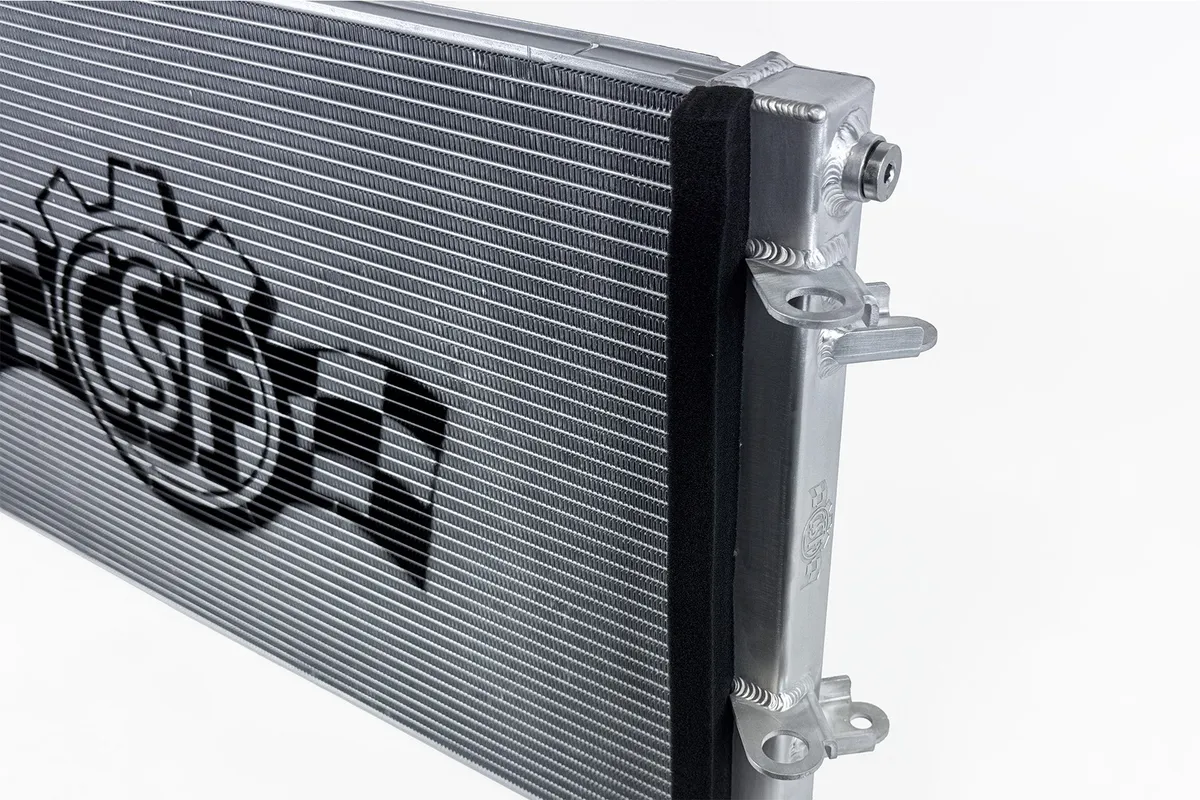 0506 Ford gt Highperformance Allaluminum Radiator Satin Silver product image