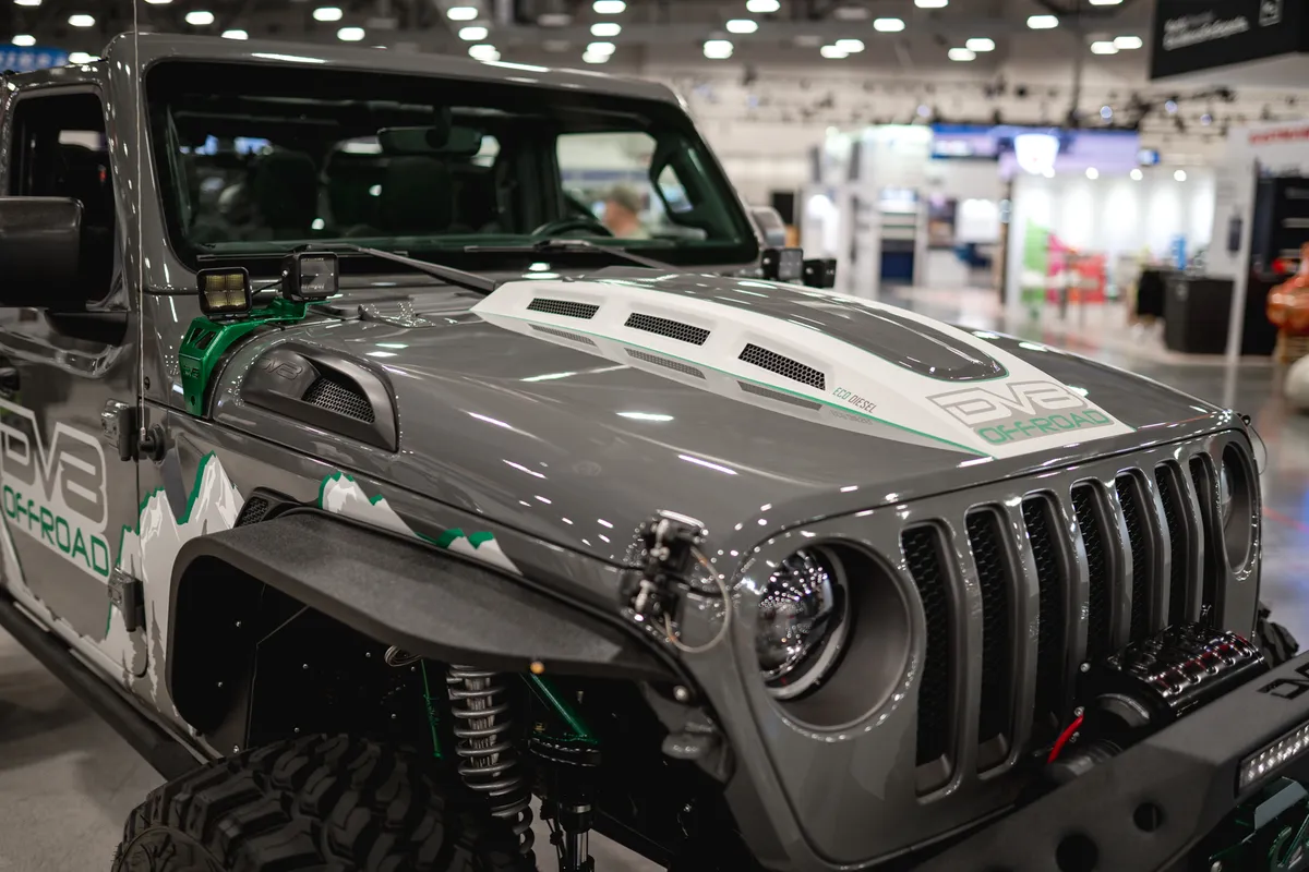 2018-2026 Jeep Wrangler JL & Gladiator JT Heat Dispersion Hood product image