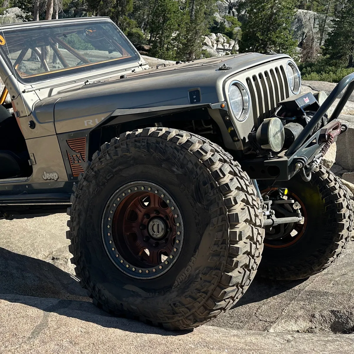 Diamond Series High Clearance Front Fenders for Jeep TJ Wrangler product image