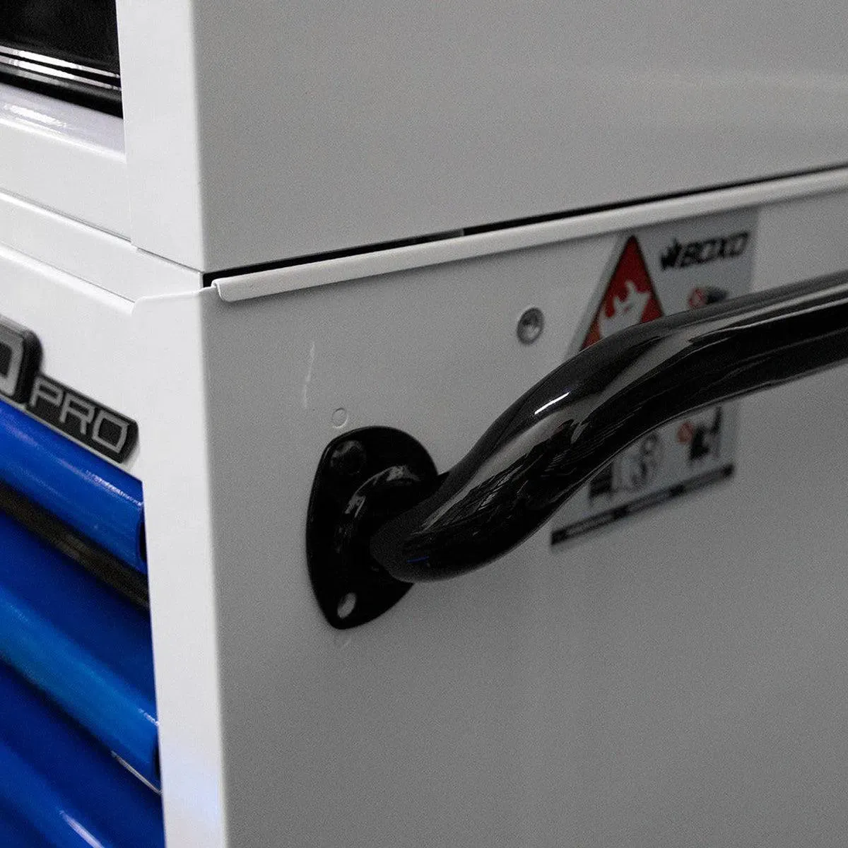 Pro Series 26in 6drawer Bottom Roll Cabinet W/217pc Tool Set Gloss White Blue Trim product image