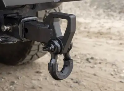 Smittybilt Hitch Recovery Hub – Fits 2? Receiver – Black