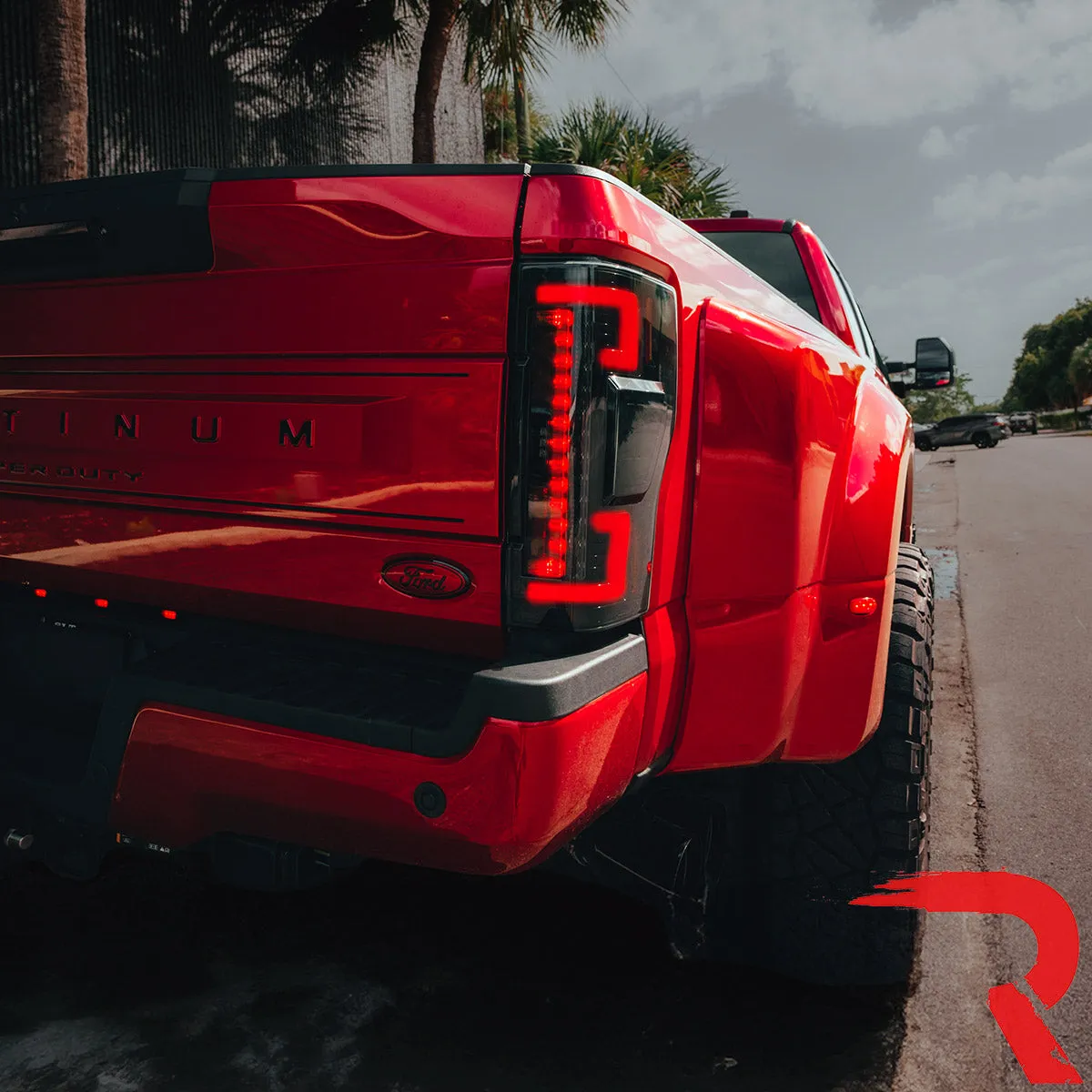 Ford Superduty F250350450550 17-19 Replaces OEM LED Style Tail Lights With Blis Blind Spot Warning System Oled Tail product image
