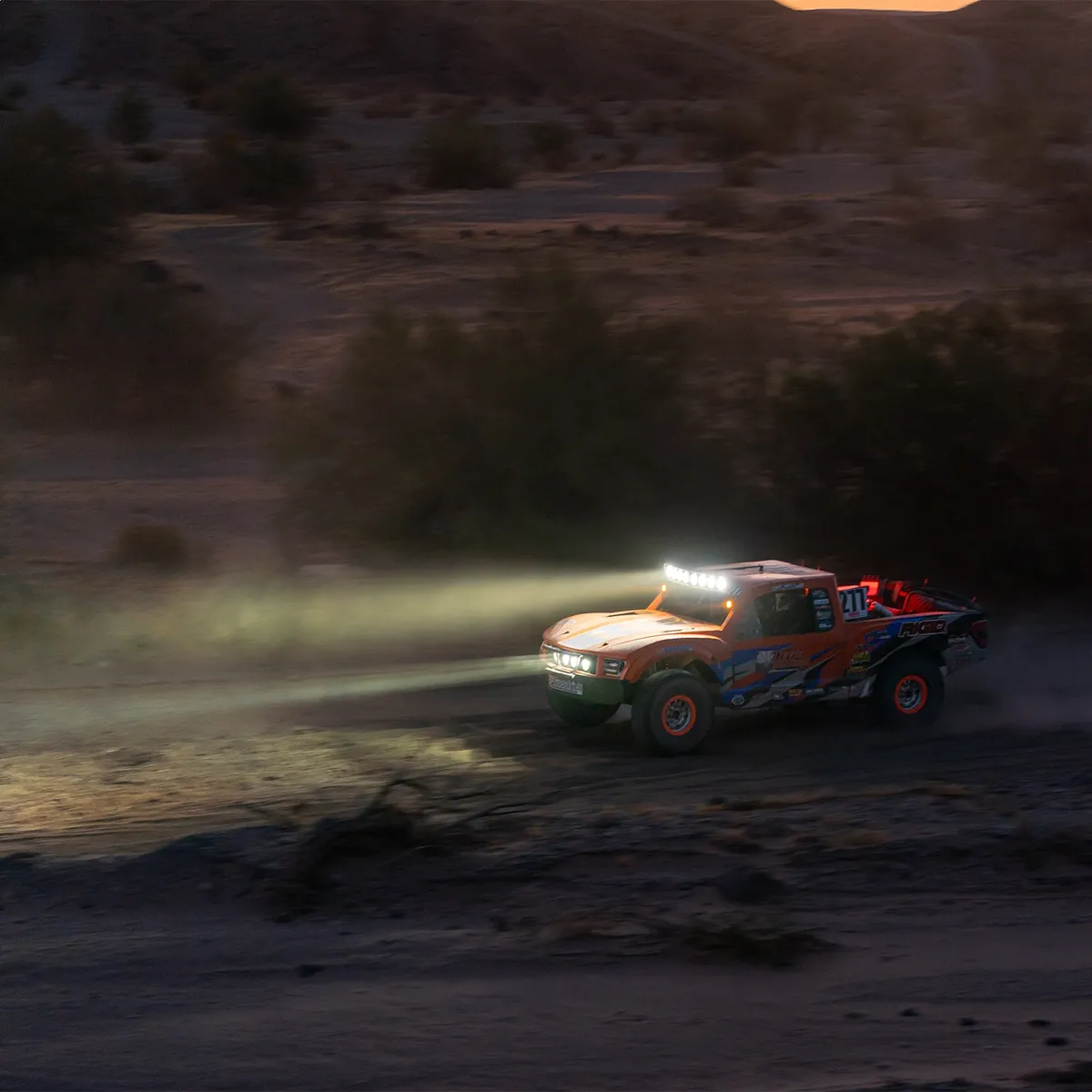 The 360-Series Laser Edition has revolutionized the off-road lighting industry with RIGID s patented Hybrid Optic system; which combines a reflector and a focusing lens to maximize optical efficiency. product image