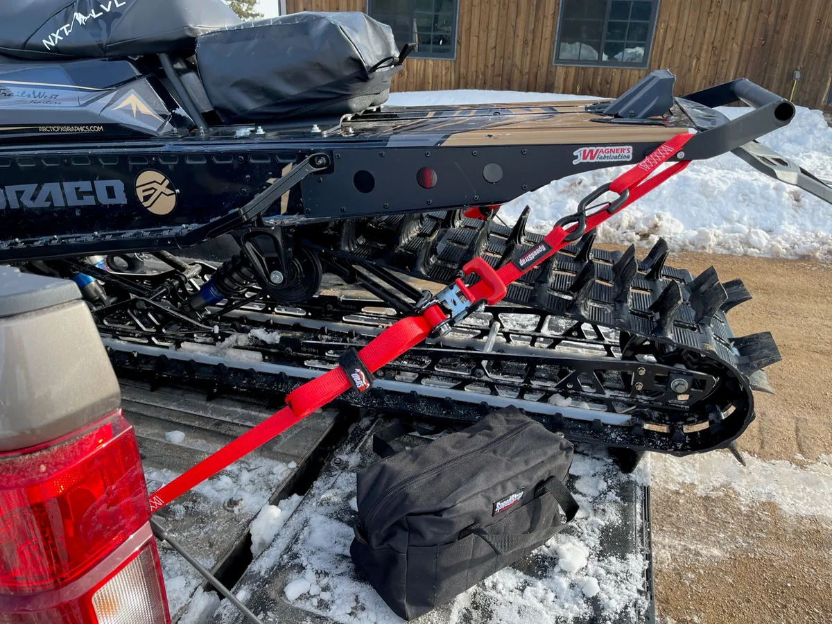 1 Inch x 15' Ratchet Tie Down w/ Snap 'S' Hooks and Soft Tie 2 Pack Red SpeedStrap product image