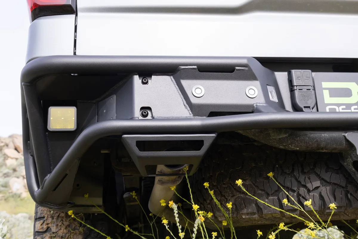 DV8 Offroad 2019-2025 Chevy Silverado GMC Sierra 1500 Tube Rear Bumper RBCS1-04 product image