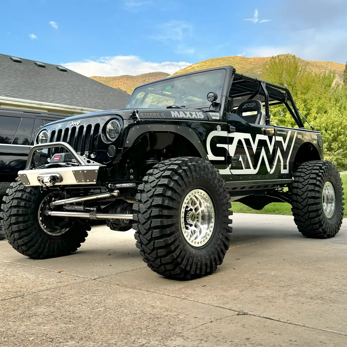 0718 Wrangler Legacy Front Bumper With Hoop Raw product image