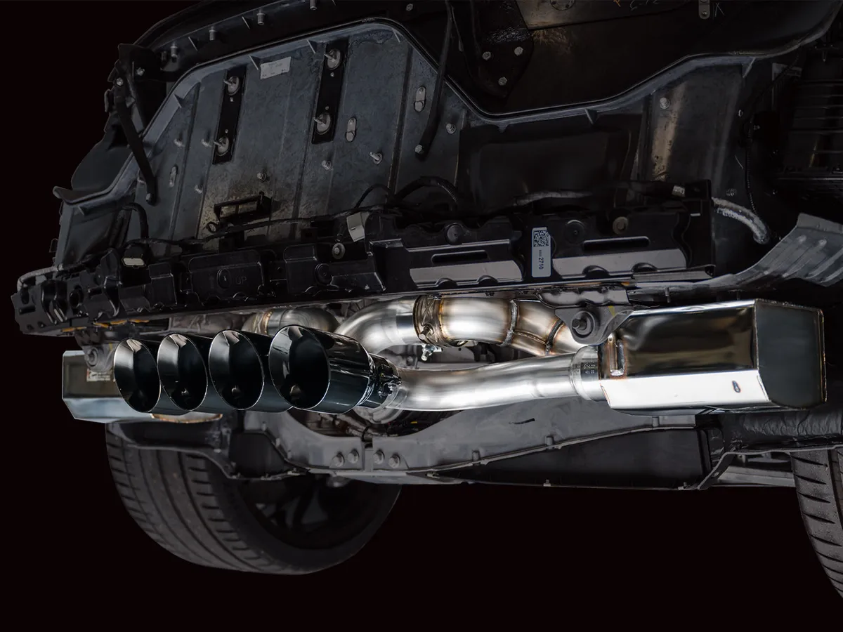 AWE SwitchPath Exhaust for C8 Corvette Z06 - Diamond Black Tips product image
