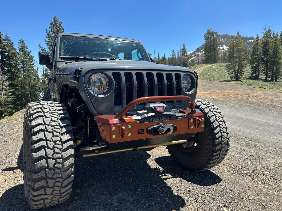 Gauntlet Front Bumper w/Bull Bar Tube for Jeep JL/JT (2018+) product image