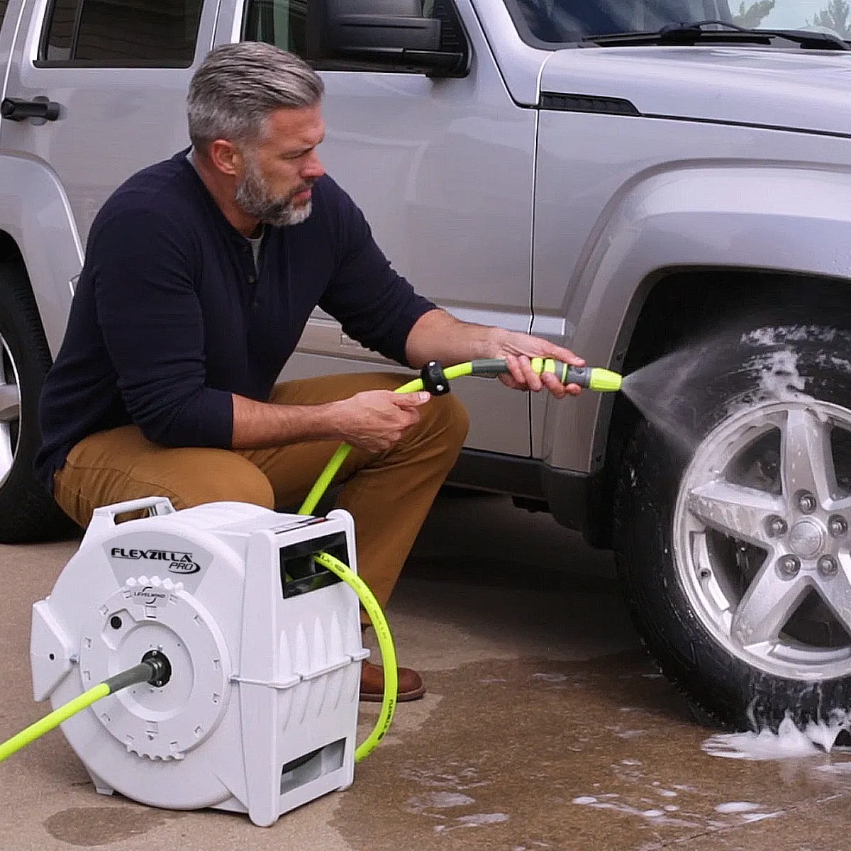 Fzp Pro Retractable Water Hose Reel w/ lw 1/2in x 70ft product image
