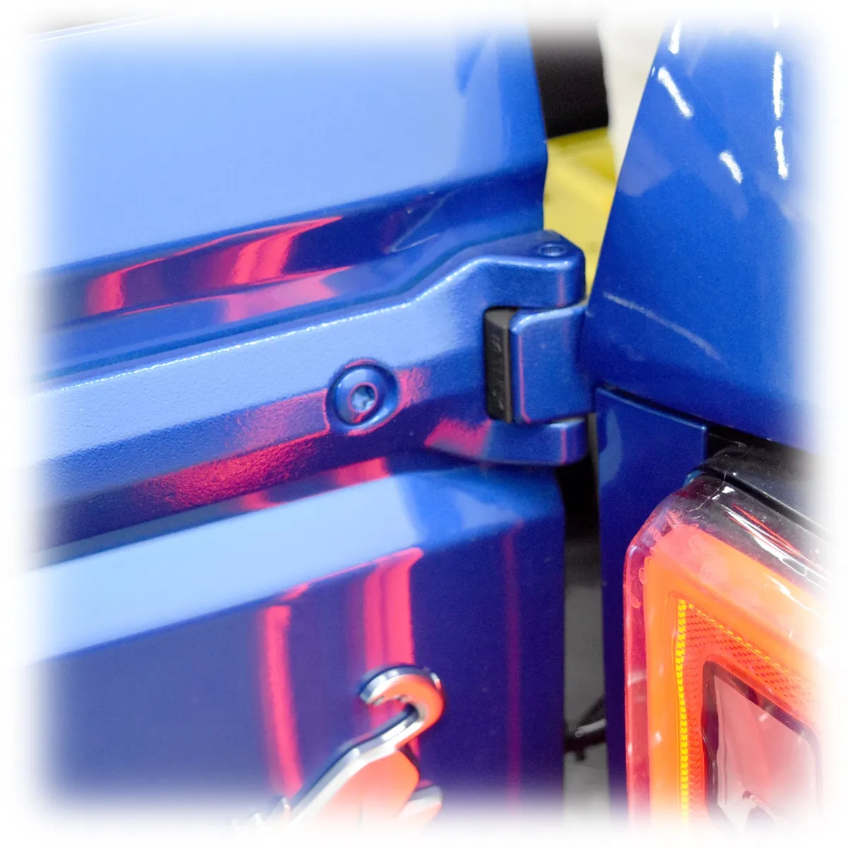 21c Bronco (Excludes Raptor) Tailgate Limiter Rubber Stop product image