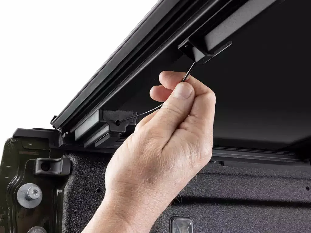 BAK 09-18 Dodge RAM 1500 & 19-23 Classic w/o RamBox 5.7ft. Bed BAKFlip MX4 TS product image