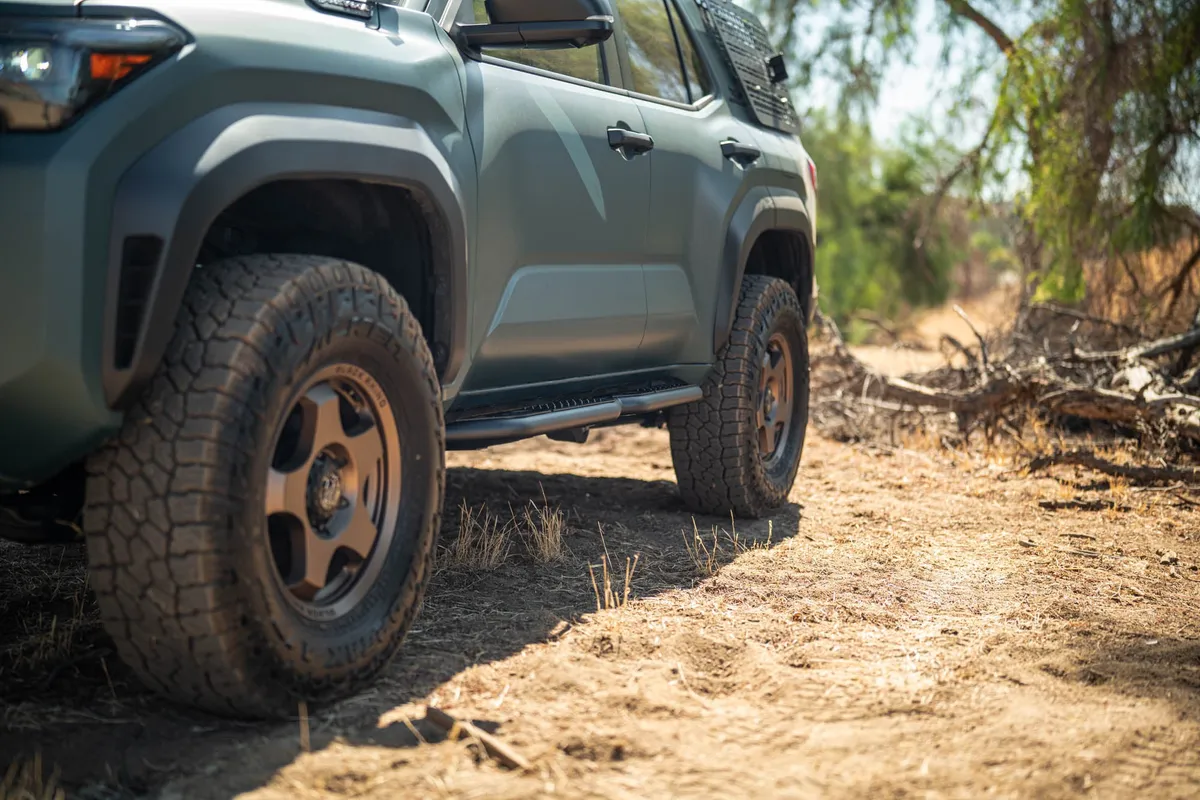 DV8 2025 Toyota 4Runner OE Plus Side Steps SRTF3-02 product image