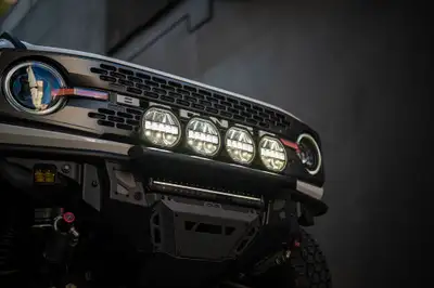 DV8 Offroad DV8 Offroad 7-Inch Halo Elite Round Light w/ Accent Halo