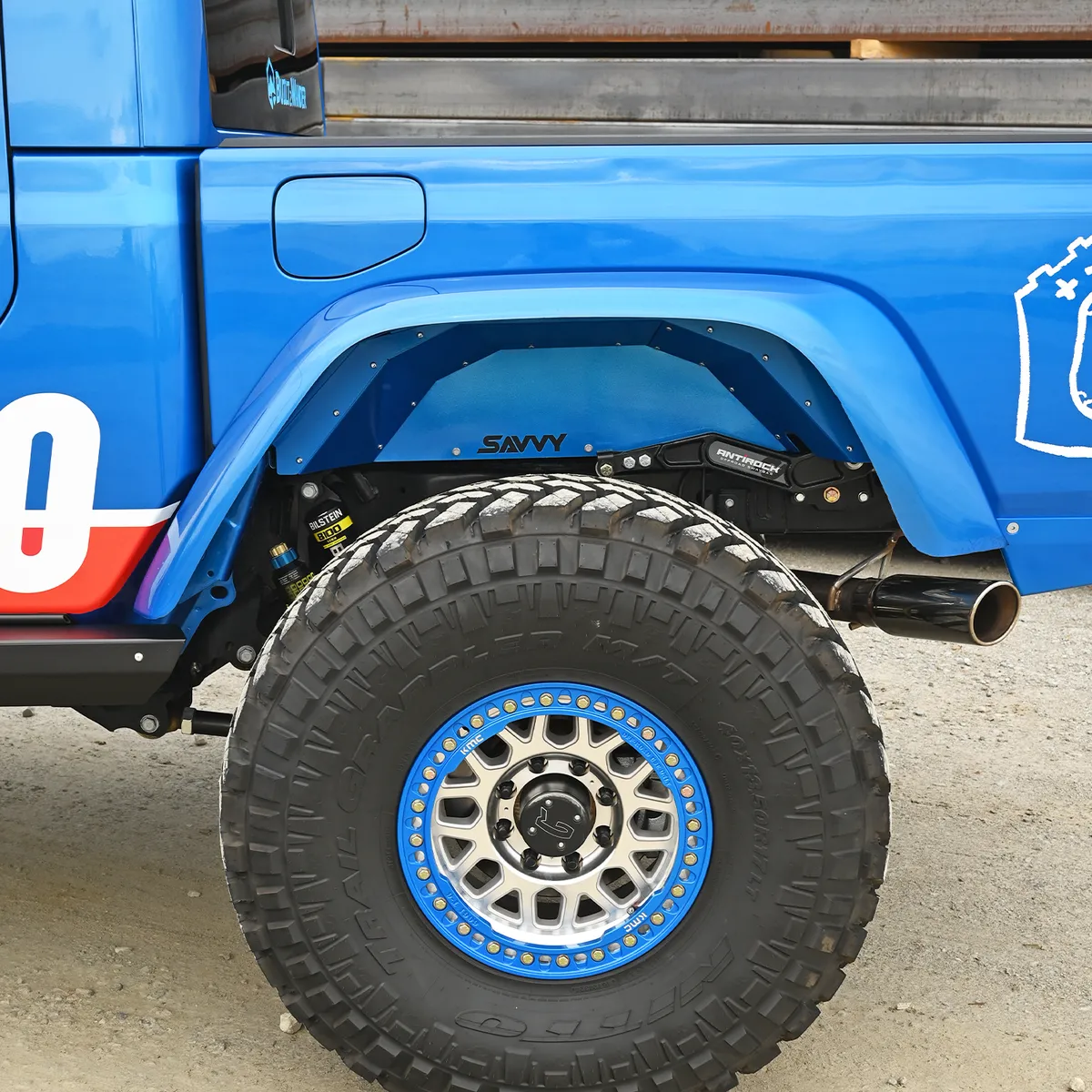 20c Gladiator Rear Inner Fender Liner Raw product image
