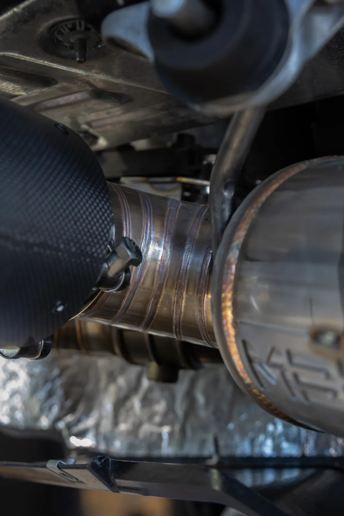 20-Present Chevrolet Corvette C8 6.2L Armor Pro Cat-Back Active Exhaust System Quad Rear Outlet with Carbon Fiber Tips MBRP product image