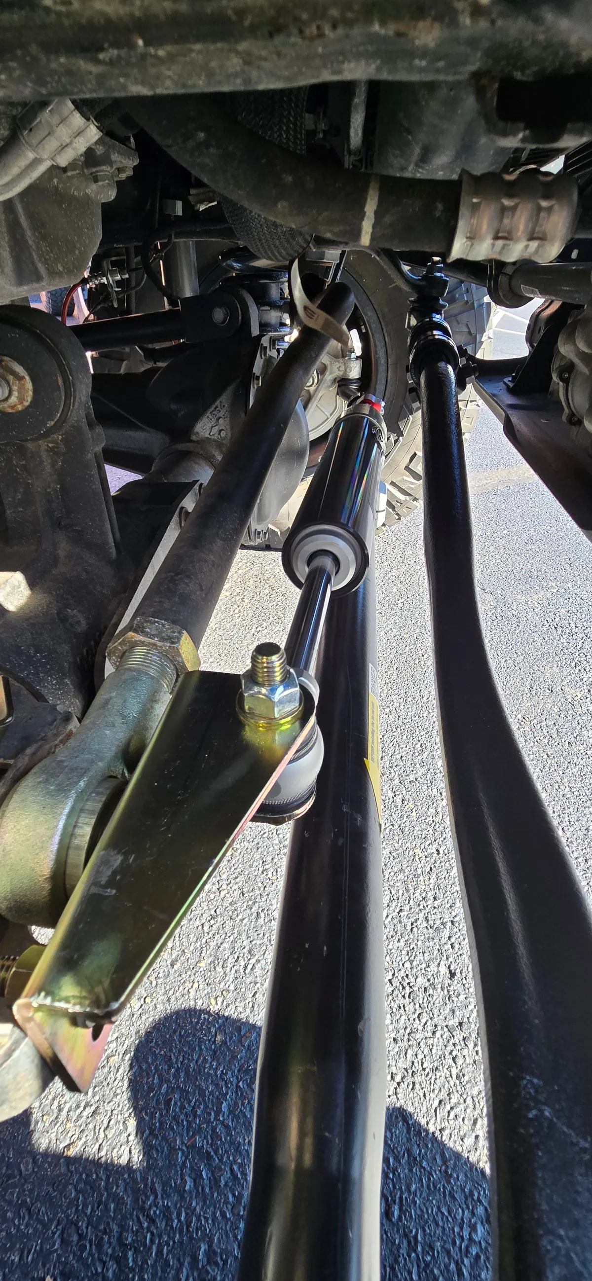 Falcon Nexus EF 2.2 Fast Adjust Steering Stabilizer, JL/JT/JK – 1-5/8" HD TIE ROD product image