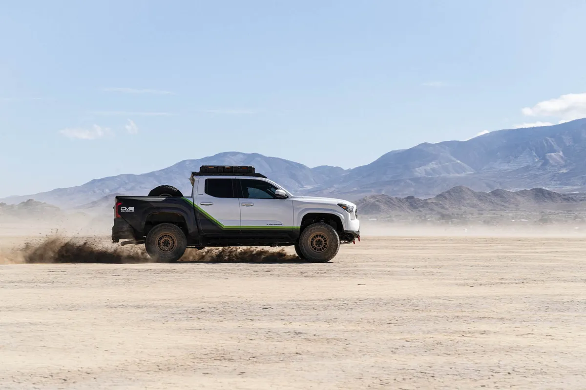 DV8 Offroad 2024-2025 Toyota Tacoma Double Cab Rock Sliders product image