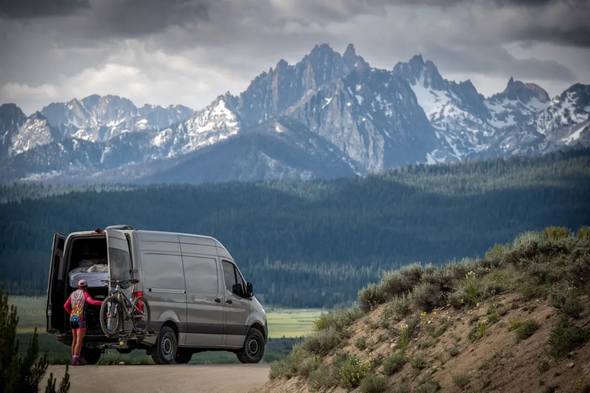 Swivel Hitch For Bike Carrier 300lb Capacity Fits Only 2in Receivers Swings Out product image