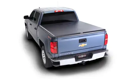 Truxedo 1418 Silv/Sierra 1500/1518 Silv/Sierra 2500/3500 6ft 6in Truxport Tonneau Cover W/O Carbonpro Bed